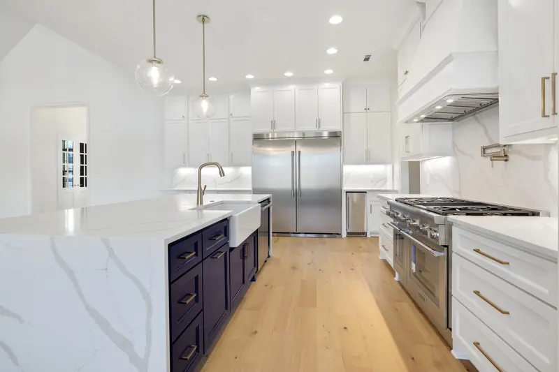 Kitchen island, The Poolside Retreat