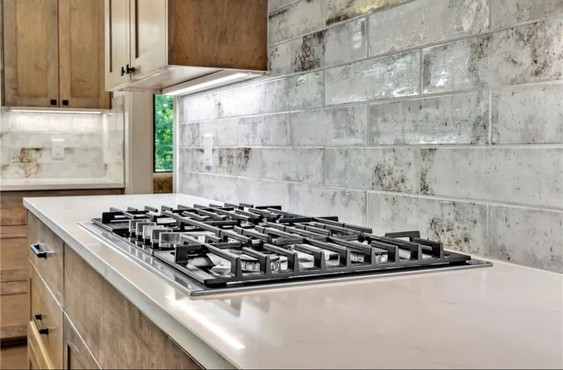 Range and tile detail, The Sunset Modern Ranch