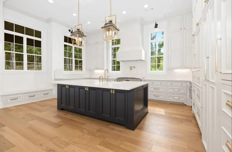 Kitchen, The White Brick Estate